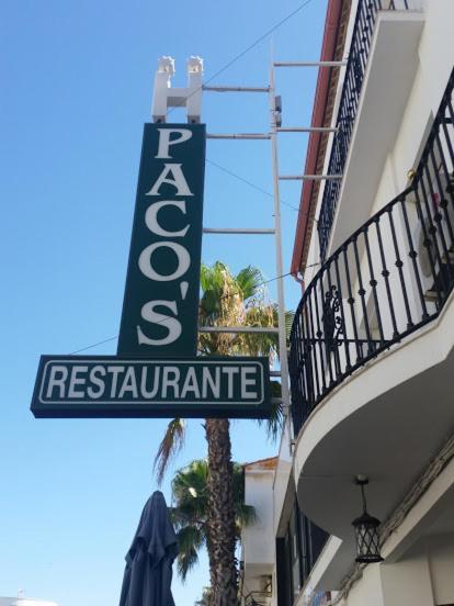 Hostal Restaurante Pacos Herrera del Duque Dış mekan fotoğraf